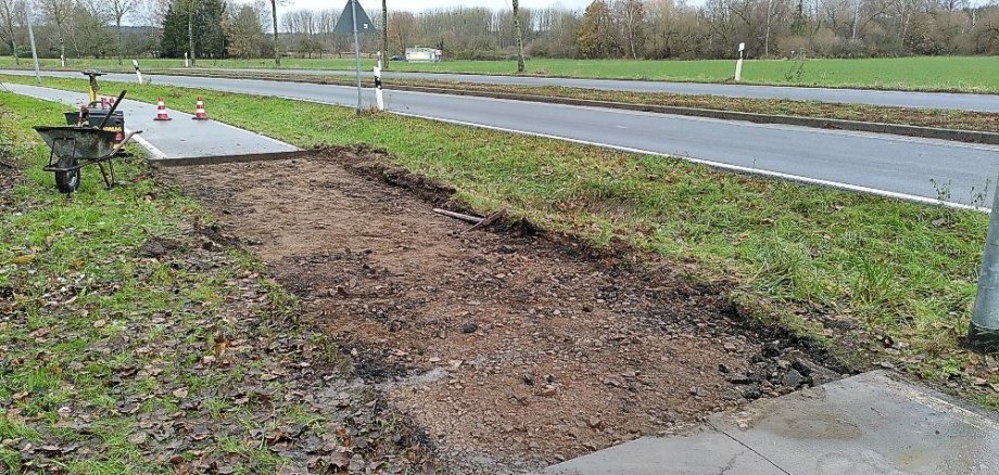 die Baustelle auf dem Radweg